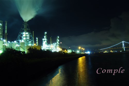 日鉱日石エネルギー室蘭製油所の夜景