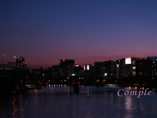 隅田川の夕景